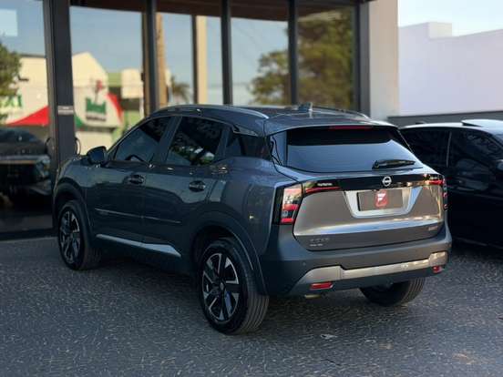 NISSAN-KICKS-2025