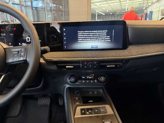 NISSAN-KICKS-2025