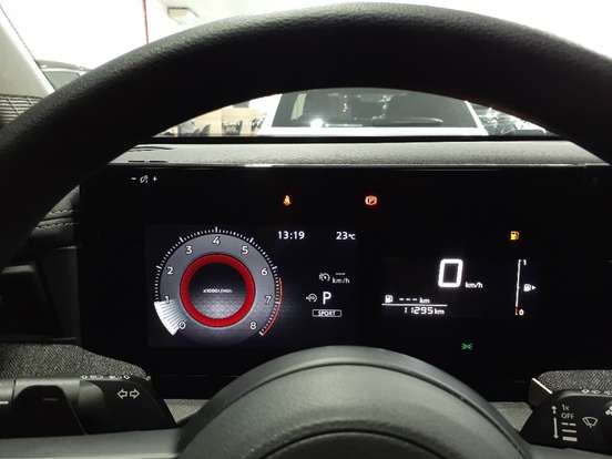 NISSAN-KICKS-2025