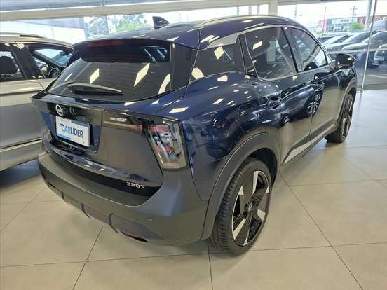 NISSAN-KICKS-2025