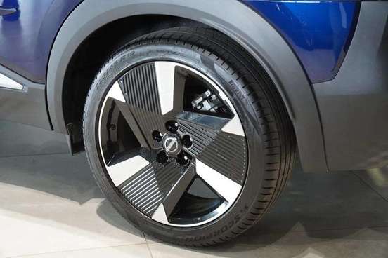 NISSAN-KICKS-2025