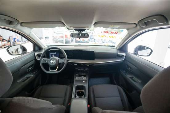 NISSAN-KICKS-2025