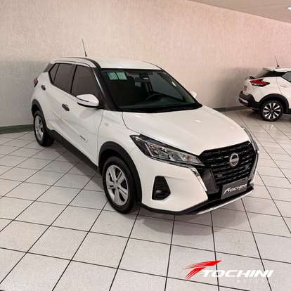 NISSAN-KICKS-2023