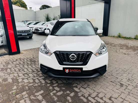 NISSAN-KICKS-2020