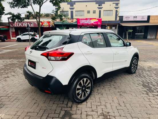 NISSAN-KICKS-2020