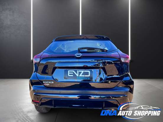 NISSAN-KICKS-2023