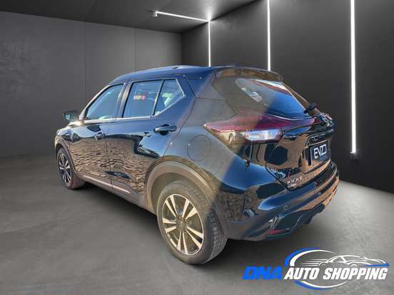 NISSAN-KICKS-2023
