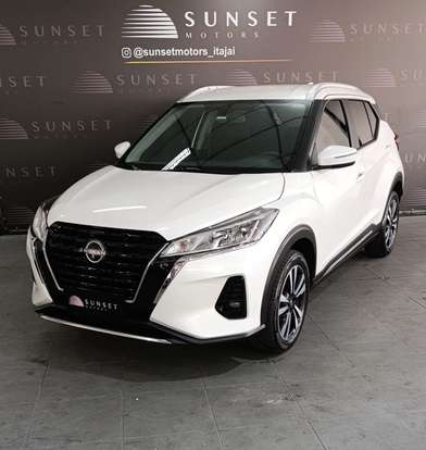 NISSAN-KICKS-2023