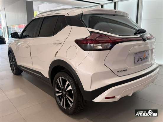 NISSAN-KICKS-2024