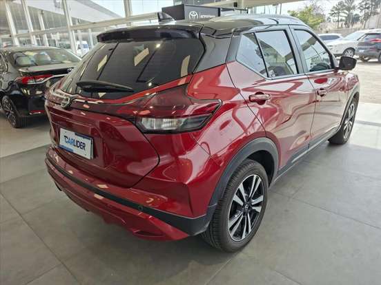 NISSAN-KICKS-2023