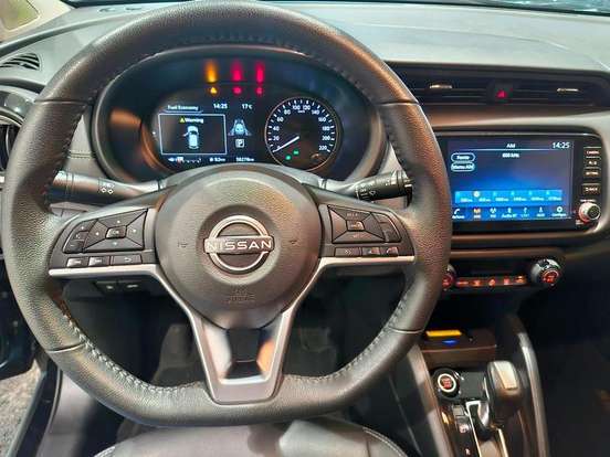 NISSAN-KICKS-2022