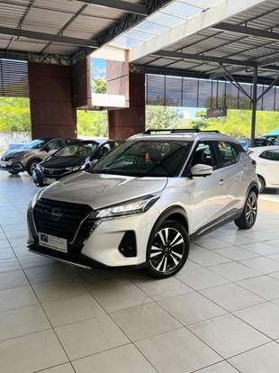 NISSAN-KICKS-2023