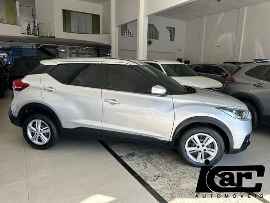 NISSAN-KICKS-2017