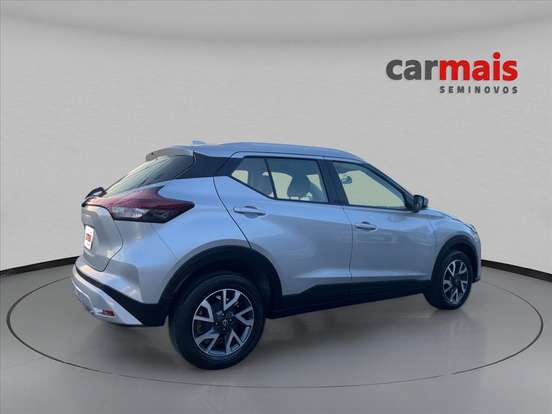 NISSAN-KICKS-2024