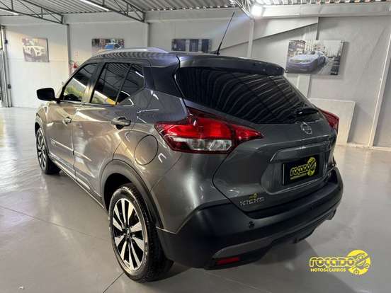 NISSAN-KICKS-2017