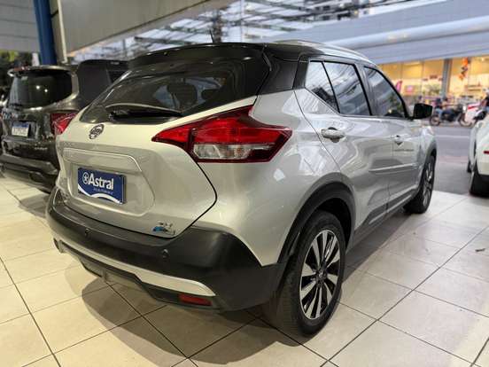 NISSAN-KICKS-2017