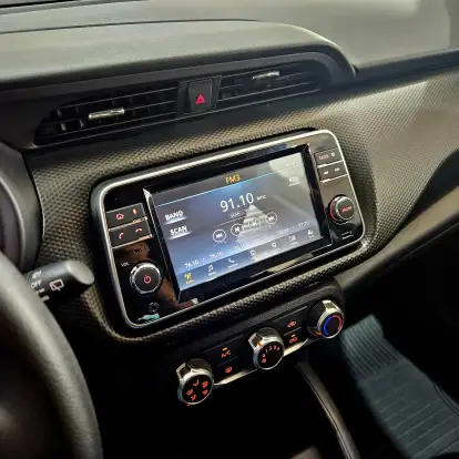 NISSAN-KICKS PLAY-2025