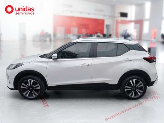 NISSAN-KICKS PLAY-2025