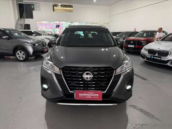 NISSAN-KICKS PLAY-2025