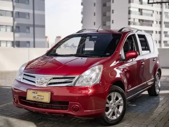 NISSAN-LIVINA-1.8 S 16V FLEX 4P AUTOMÁTICO NISSAN-LIVINA-2013
