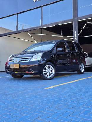 NISSAN-LIVINA-2013