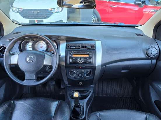 NISSAN-LIVINA-1.6 S 16V FLEX 4P MANUAL NISSAN-LIVINA-2013