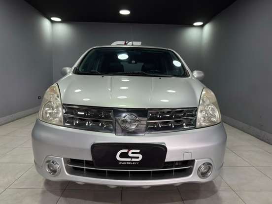 NISSAN-LIVINA-2009