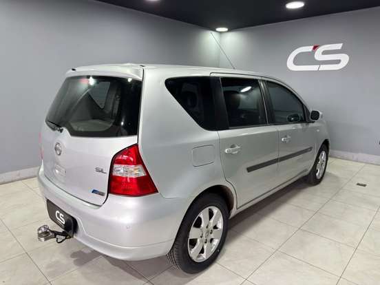 NISSAN-LIVINA-1.8 SL 16V FLEX 4P AUTOMÁTICO NISSAN-LIVINA-2009