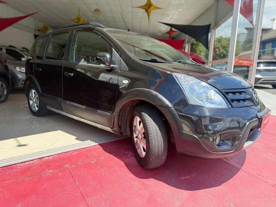 NISSAN-LIVINA-1.8 SL X-GEAR 16V FLEX 4P AUTOMÁTICO NISSAN-LIVINA-2011