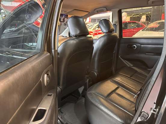 NISSAN-LIVINA-1.8 SL X-GEAR 16V FLEX 4P AUTOMÁTICO NISSAN-LIVINA-2011