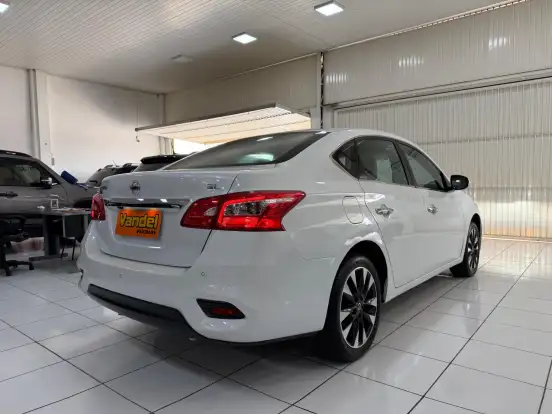 NISSAN-SENTRA-2.0 SL 16V FLEX 4P AUTOMÁTICO NISSAN-SENTRA-2018