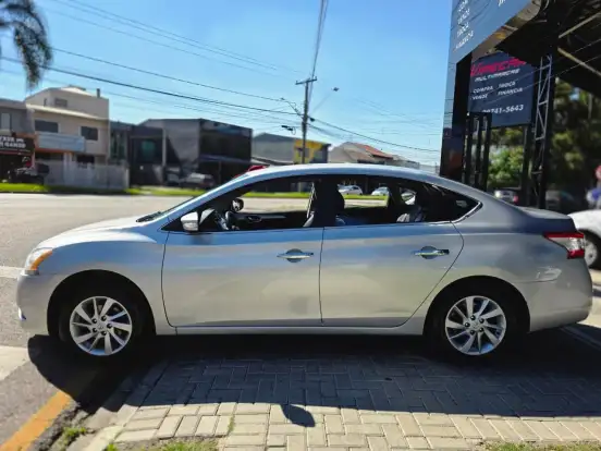 NISSAN-SENTRA-2.0 SV 16V FLEX 4P AUTOMÁTICO NISSAN-SENTRA-2013