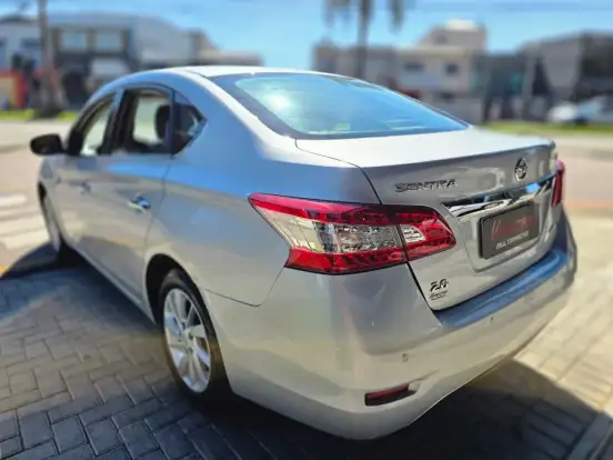 NISSAN-SENTRA-2.0 SV 16V FLEX 4P AUTOMÁTICO NISSAN-SENTRA-2013