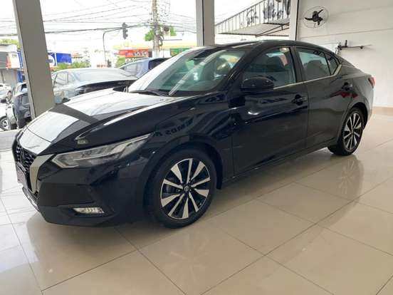 NISSAN-SENTRA-2023