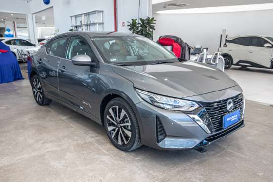 NISSAN-SENTRA-2024