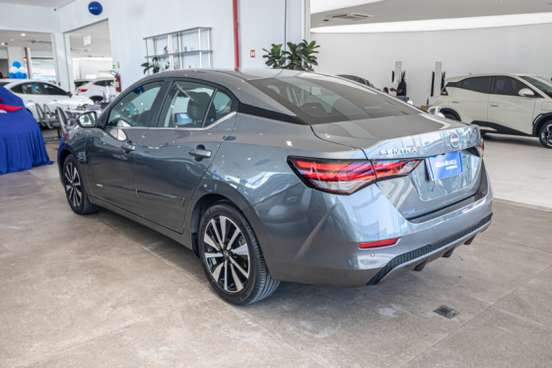 NISSAN-SENTRA-2024