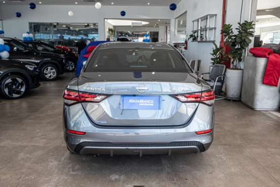 NISSAN-SENTRA-2024