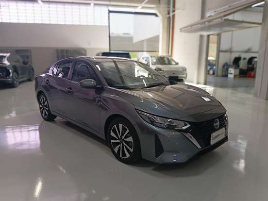 NISSAN-SENTRA-2024