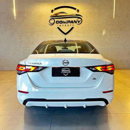 NISSAN-SENTRA-2023