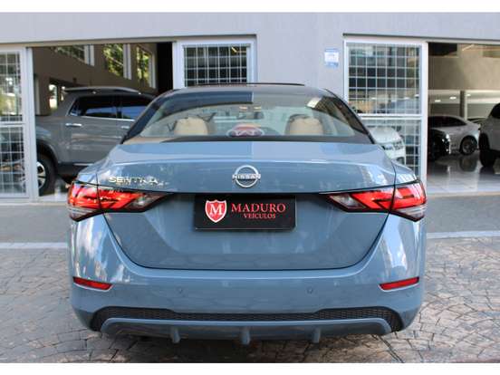NISSAN-SENTRA-2025