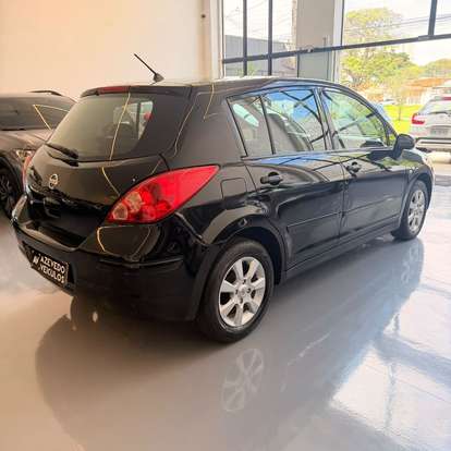 NISSAN-TIIDA-2008