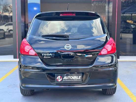 NISSAN-TIIDA-1.8 SEDAN 16V FLEX 4P MANUAL NISSAN-TIIDA-2011