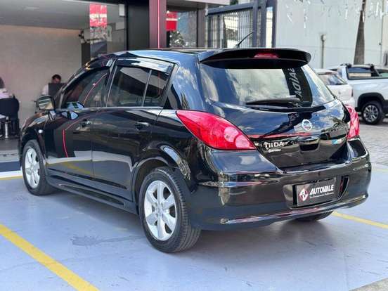 NISSAN-TIIDA-1.8 SEDAN 16V FLEX 4P MANUAL NISSAN-TIIDA-2011