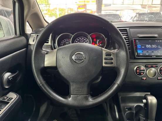 NISSAN-TIIDA-1.8 SL 16V FLEX 4P AUTOMÁTICO NISSAN-TIIDA-2011