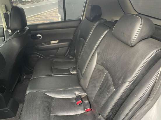 NISSAN-TIIDA-1.8 SL 16V FLEX 4P AUTOMÁTICO NISSAN-TIIDA-2012