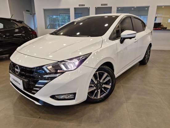 NISSAN-VERSA-2024