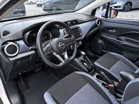 NISSAN-VERSA-2024