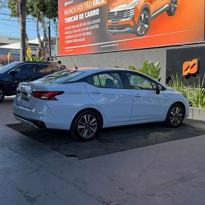 NISSAN-VERSA-2025
