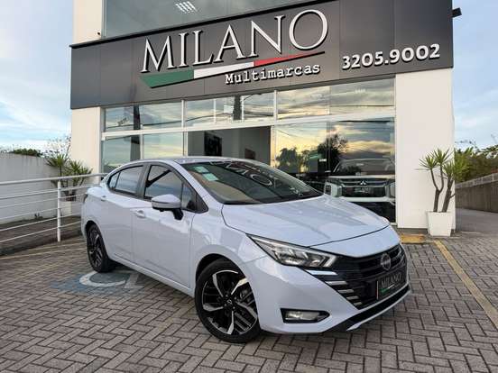 NISSAN-VERSA-2023
