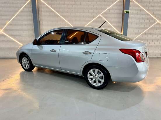 NISSAN-VERSA-1.6 16V FLEX SL 4P MANUAL NISSAN-VERSA-2012